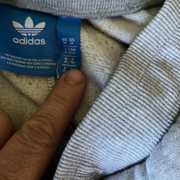 Men’s medium adidas jogger pant never worn  ( too small ) - Picture 5 of 8